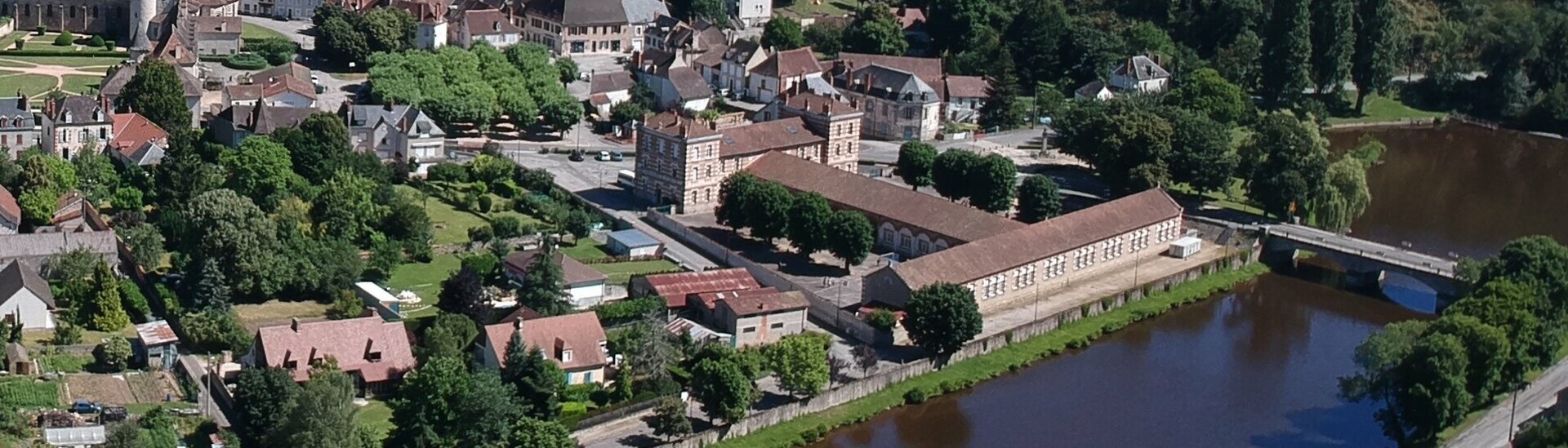 Ecoles élémentaire et maternelle de Chambon sur Voueize