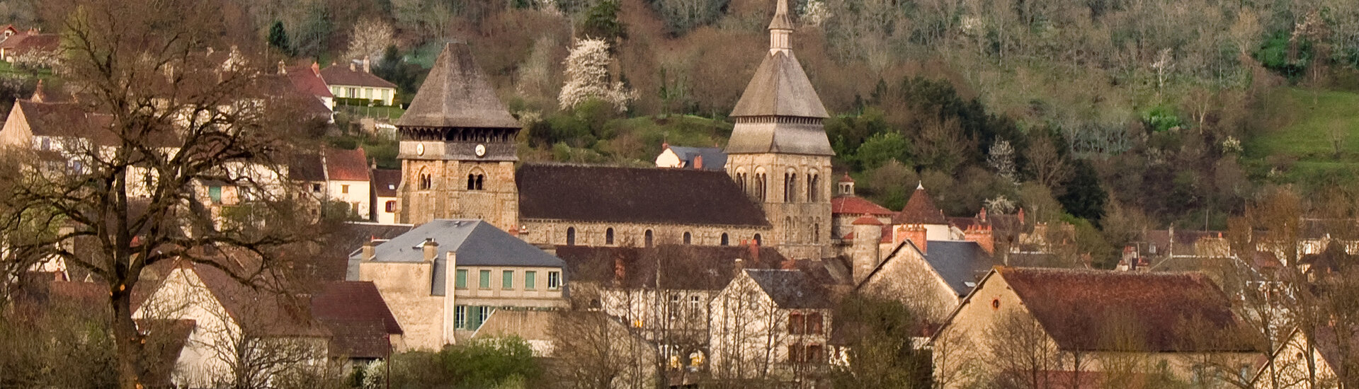 Présentation de Chambon-sur-Voueize petit village entre deux rivières