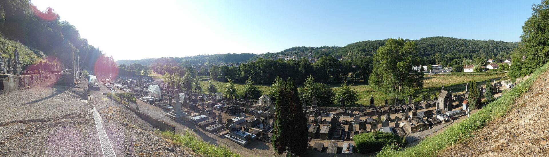 Cimetière et Colombarium